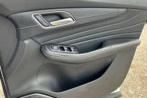 Vehicle Thumbnail 28