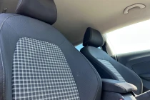 Vehicle Thumbnail 24