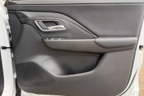 Vehicle Thumbnail 15