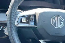 Vehicle Thumbnail 14