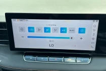 Vehicle Thumbnail 12