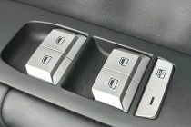 Vehicle Thumbnail 11