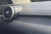 Vehicle Thumbnail 32