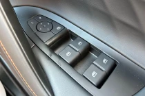 Vehicle Thumbnail 18