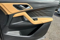 Vehicle Thumbnail 16