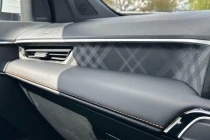 Vehicle Thumbnail 19