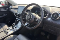 Vehicle Thumbnail 8