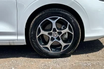 Vehicle Thumbnail 5