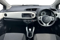 Vehicle Thumbnail 9
