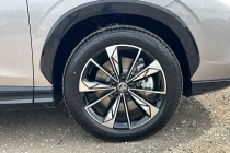 Vehicle Thumbnail 18