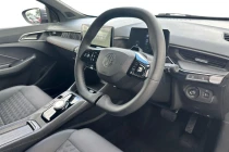 Vehicle Thumbnail 6