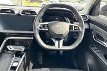 Vehicle Thumbnail 15