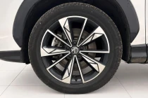 Vehicle Thumbnail 7