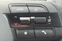 Vehicle Thumbnail 15