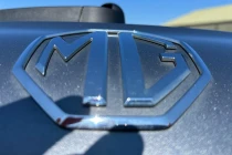 Vehicle Thumbnail 25