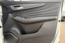 Vehicle Thumbnail 28