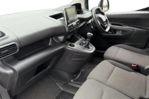 Vehicle Thumbnail 2