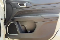Vehicle Thumbnail 28