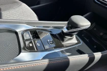 Vehicle Thumbnail 30