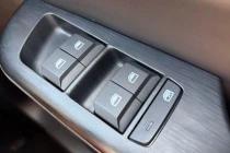 Vehicle Thumbnail 16