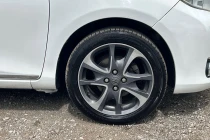 Vehicle Thumbnail 5