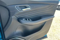 Vehicle Thumbnail 16