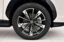 Vehicle Thumbnail 7