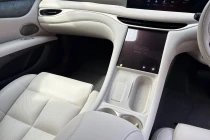 Vehicle Thumbnail 17