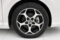 Vehicle Thumbnail 7