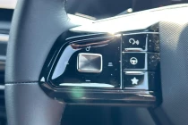 Vehicle Thumbnail 12