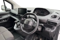 Vehicle Thumbnail 6