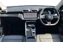 Vehicle Thumbnail 9