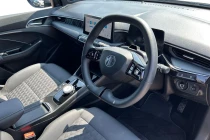 Vehicle Thumbnail 32