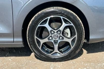 Vehicle Thumbnail 5