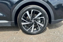 Vehicle Thumbnail 5
