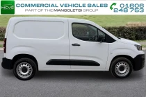 Vehicle Thumbnail 4