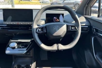 Vehicle Thumbnail 24