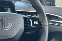 Vehicle Thumbnail 15