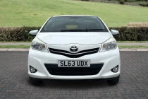 Vehicle Thumbnail 8