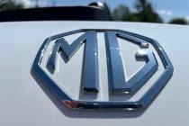 Vehicle Thumbnail 25