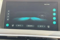Vehicle Thumbnail 12