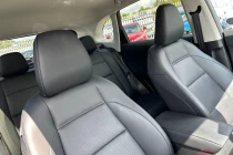 Vehicle Thumbnail 12