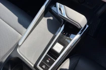 Vehicle Thumbnail 12