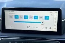 Vehicle Thumbnail 12