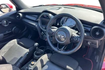 Vehicle Thumbnail 6