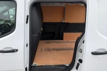 Vehicle Thumbnail 22