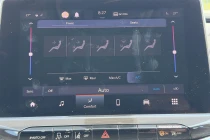 Vehicle Thumbnail 12
