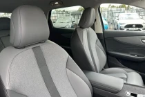 Vehicle Thumbnail 8