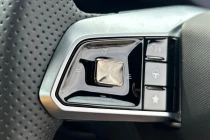 Vehicle Thumbnail 14