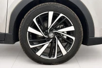 Vehicle Thumbnail 7